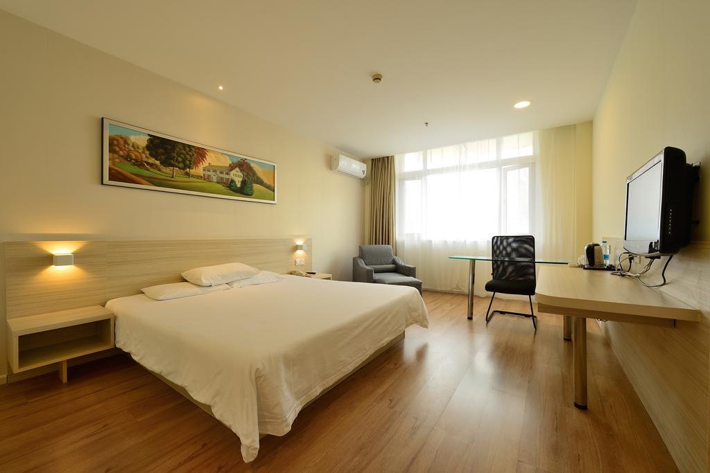 Hanting Hotel Shanghai Xujiahui מראה חיצוני תמונה